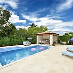 Apartment Maja For Max 5 Persons With Pool Porec Gulici, Pet Friendly